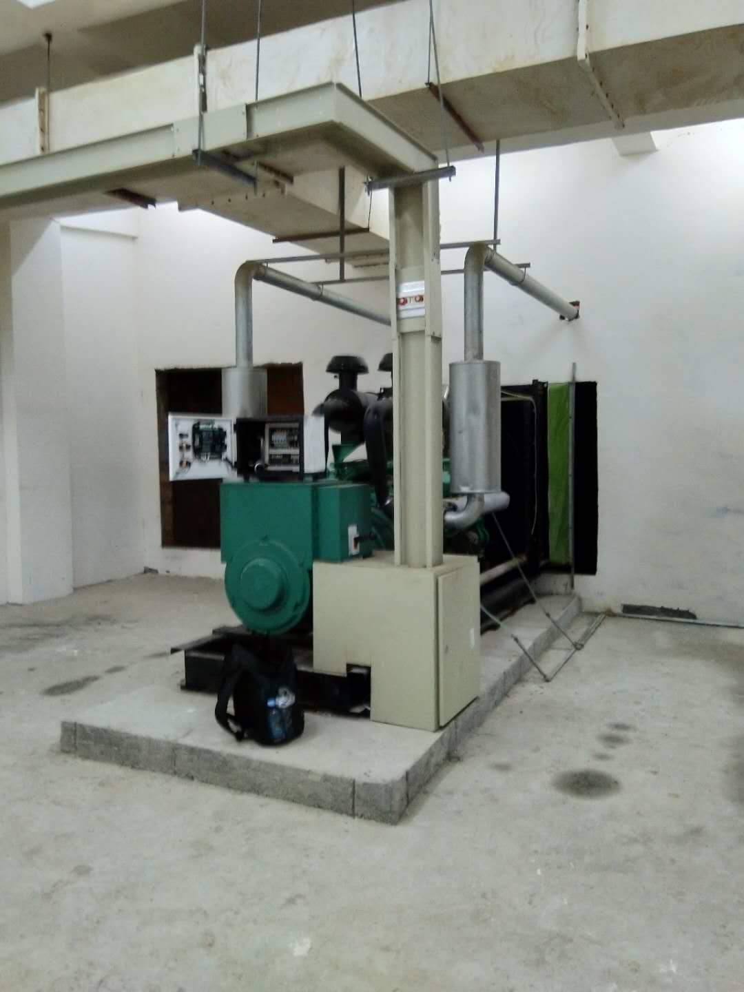 成都柴油發(fā)電機(jī)